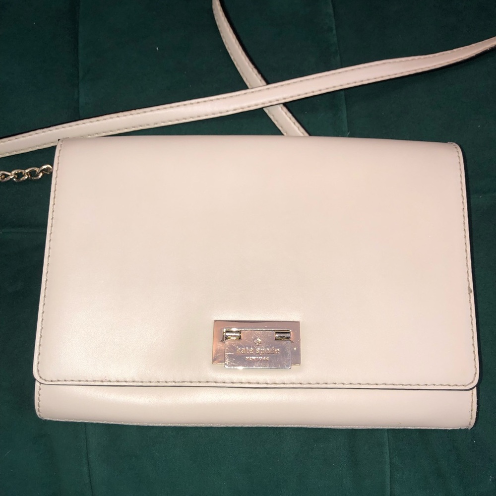 Kate Spade cream leather crossbody purse, chain strap